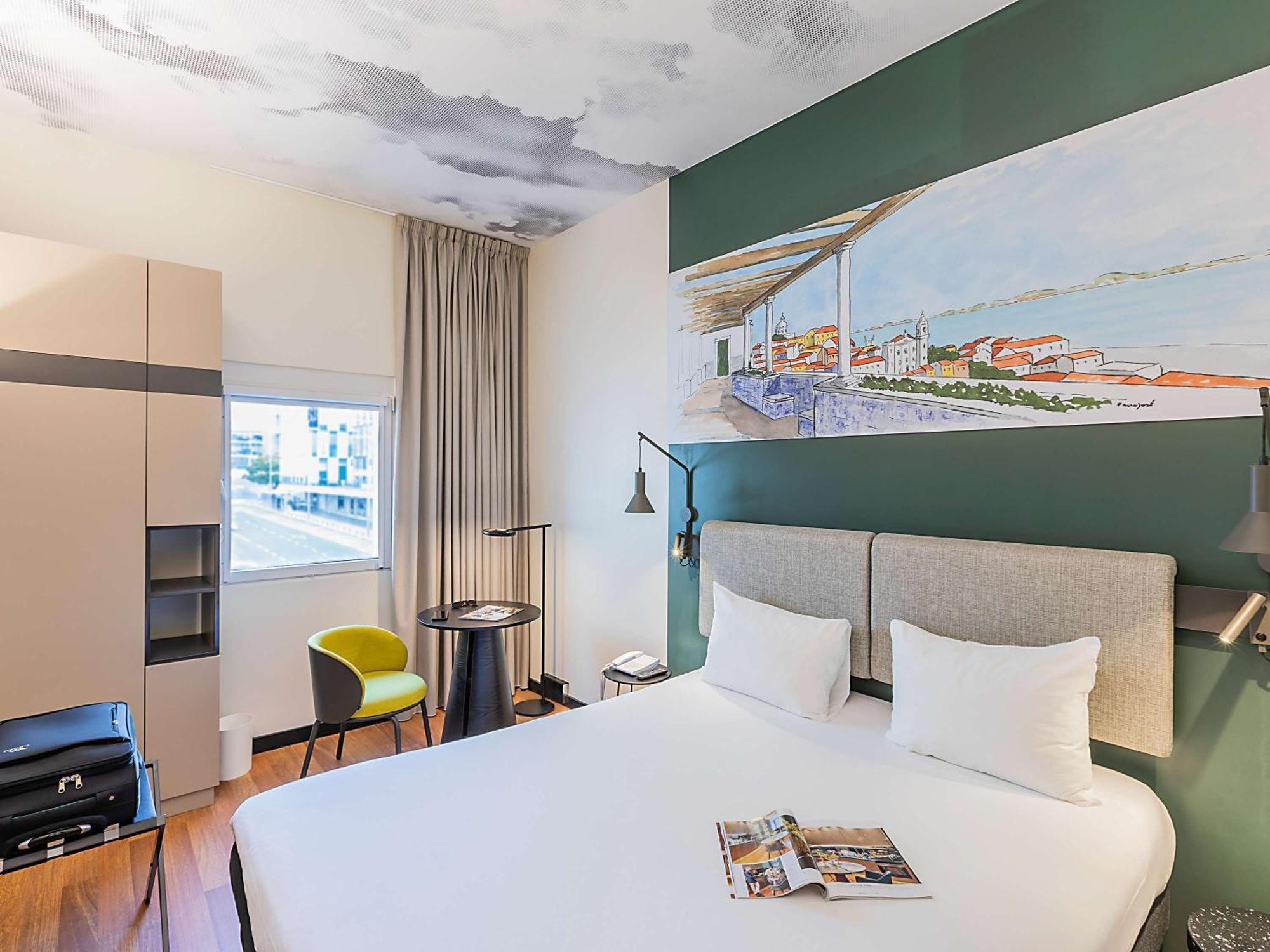 Hotel Ibis Lisboa Parque Das Nacoes מראה חיצוני תמונה