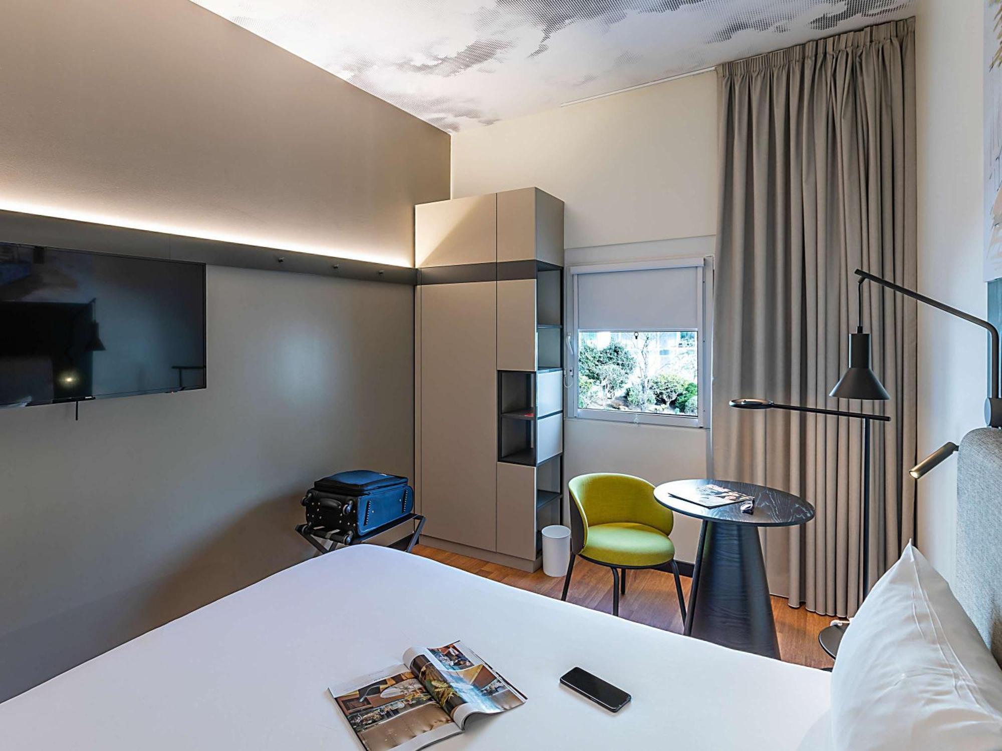 Hotel Ibis Lisboa Parque Das Nacoes מראה חיצוני תמונה